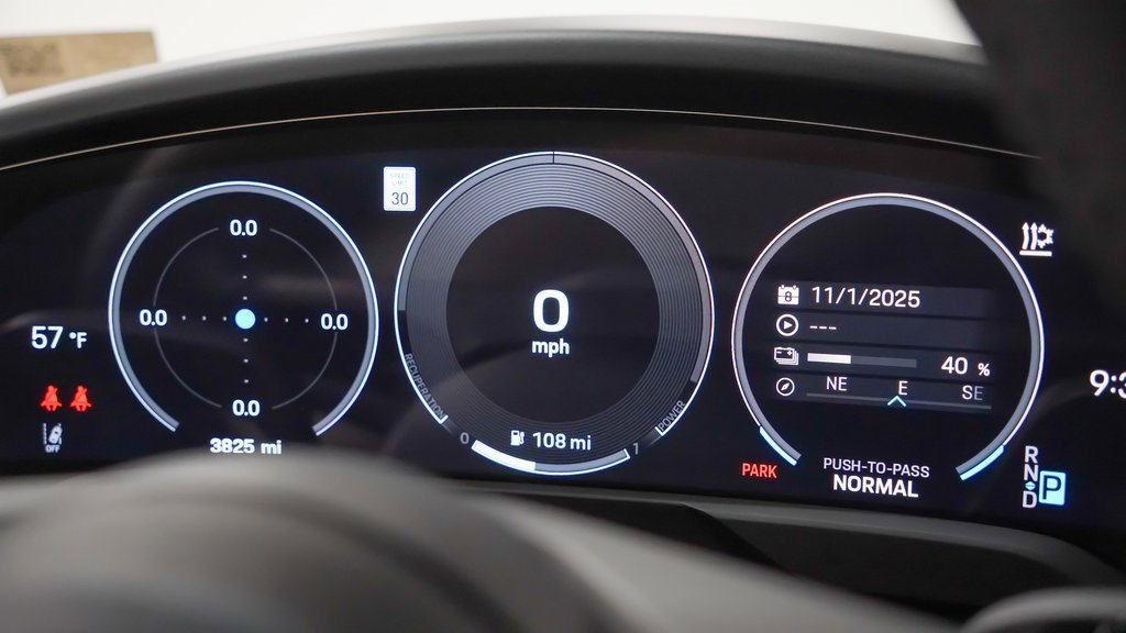 Certified 2025 Porsche Taycan 4S image 27