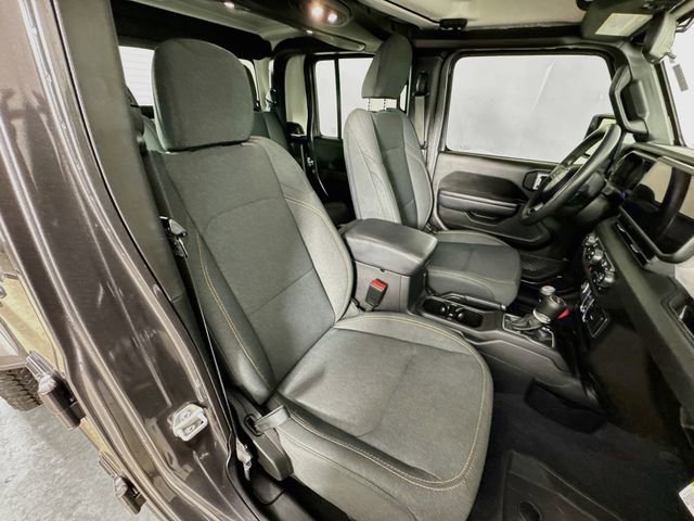 Used 2024 Jeep Gladiator Sport AWD/4WD image 31