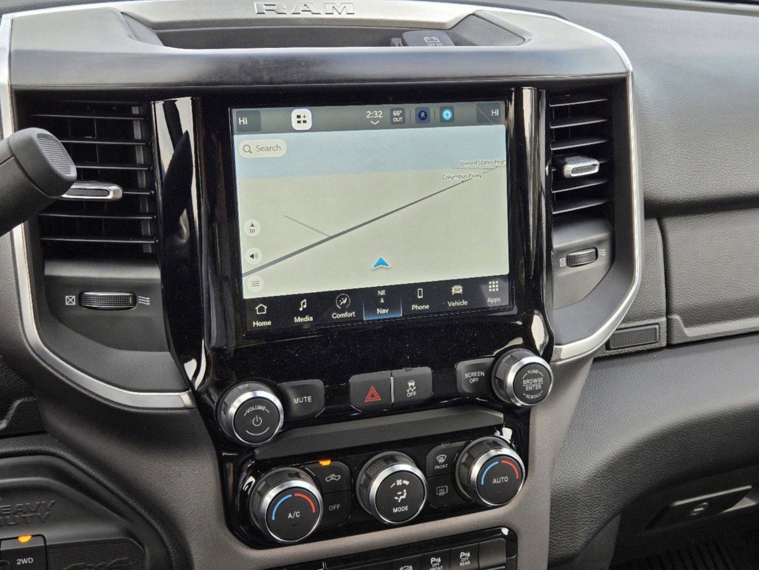 New 2024 RAM 2500 Big Horn w/ Bed Utility Group image 34