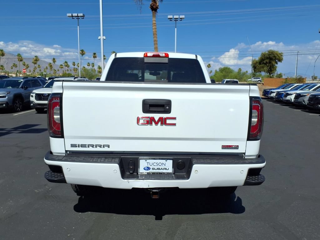 Used 2018 GMC Sierra 1500 SLT w/ All Terrain Package AWD/4WD image 11