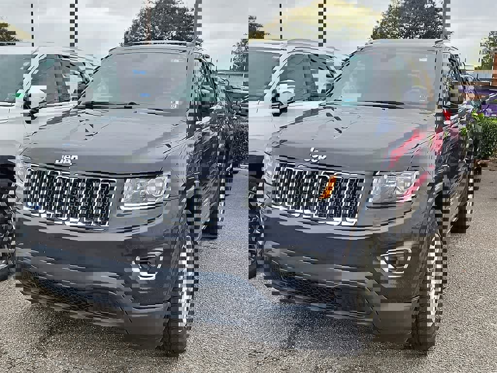 Used 2014 Jeep Grand Cherokee Laredo w/ Security & Convenience Group