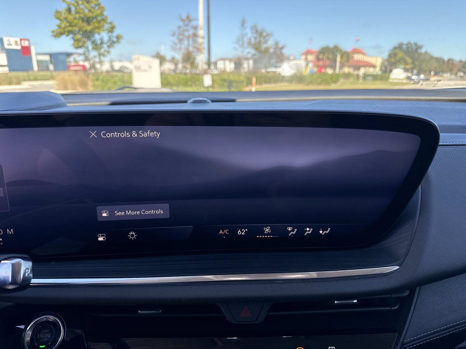 Used 2025 Buick Envision Preferred image 24