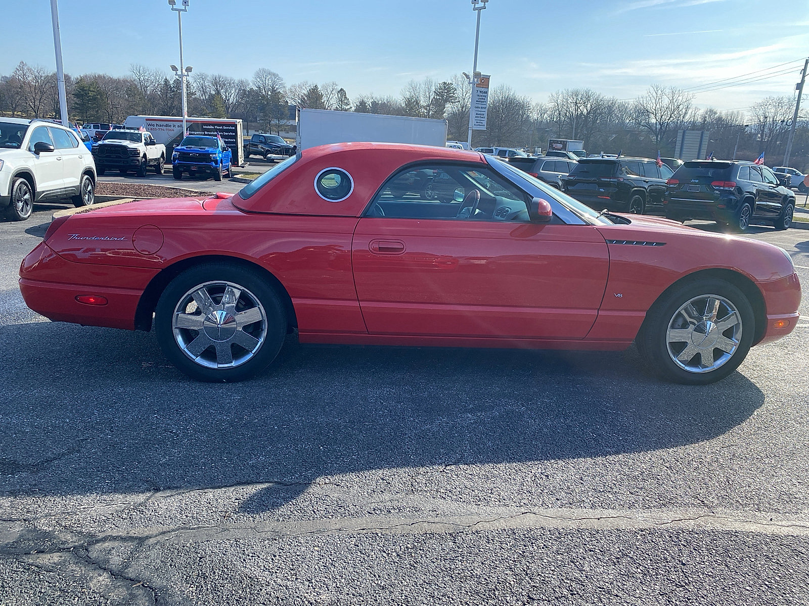 Used 2003 Ford Thunderbird image 6