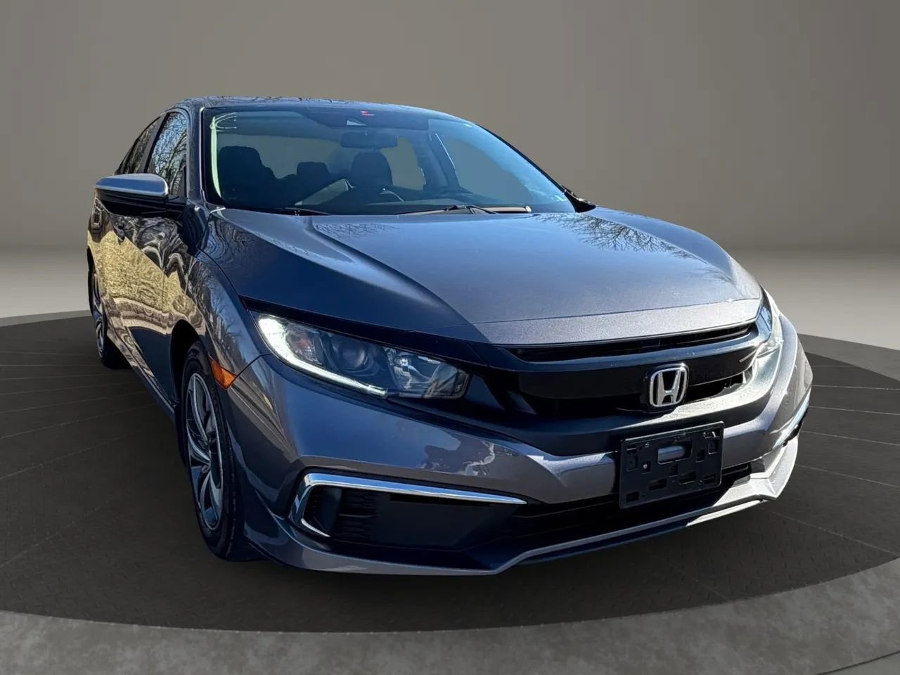 Used 2019 Honda Civic LX image 4