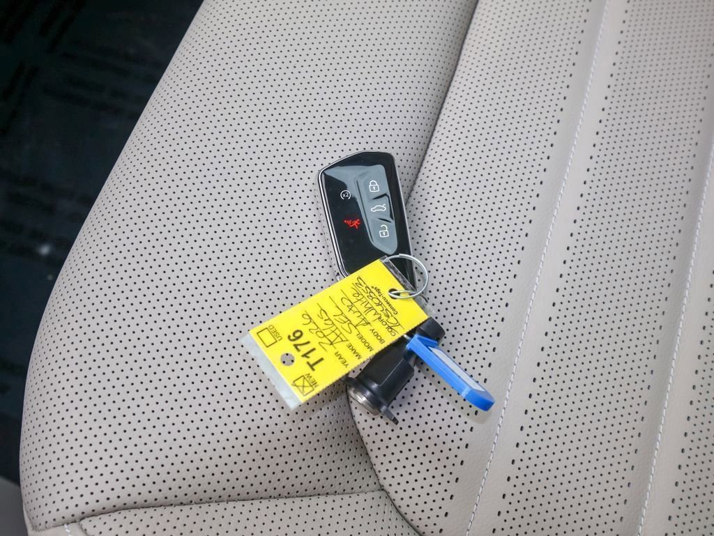 New 2026 Volkswagen Atlas SEL image 26