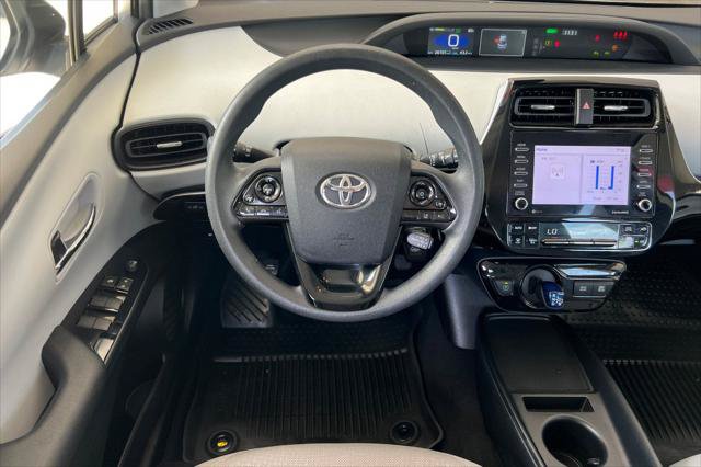 Certified 2021 Toyota Prius LE AWD/4WD image 14