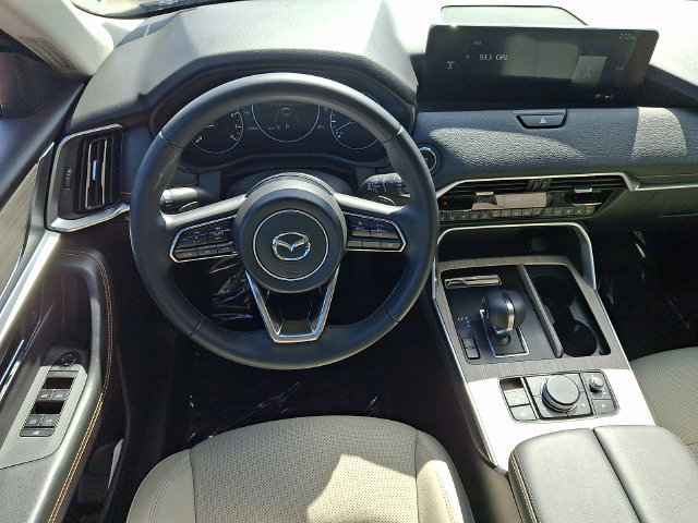 Certified 2026 MAZDA CX-90 3.3 Turbo w/ Preferred Package AWD/4WD image 13