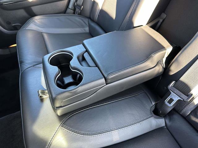 Used 2017 Dodge Charger SXT w/ Plus Group RWD image 10