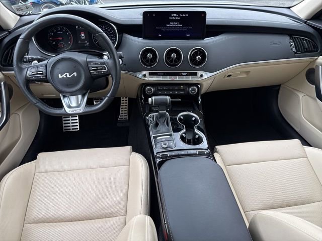 Used 2023 Kia Stinger GT-Line w/ Sun & Sound Package AWD/4WD image 5