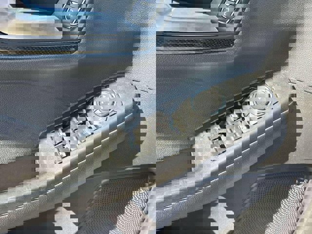 Certified 2024 Ford Escape ST-Line image 17