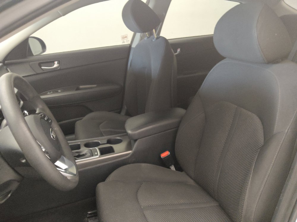 Used 2019 Kia Optima LX FWD image 17