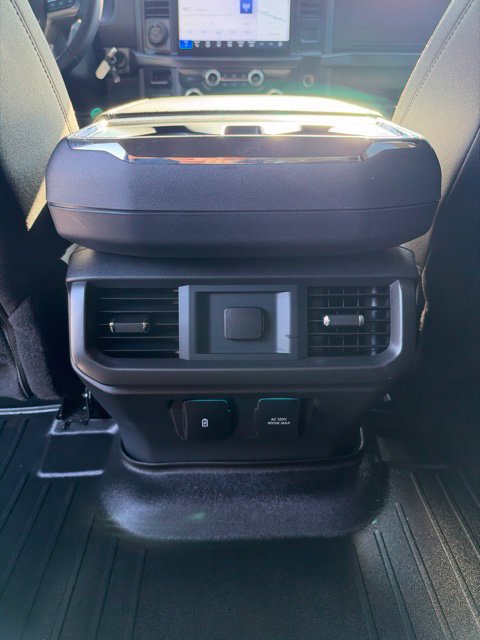 Used 2024 Ford F150 XLT w/ XLT Black Appearance Package RWD image 21
