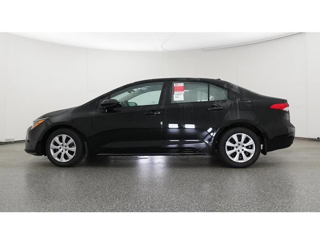 New 2025 Toyota Corolla LE FWD image 19