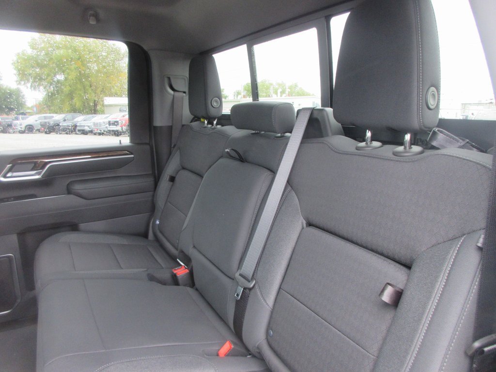 New 2026 GMC Sierra 3500 SLE w/ SLE Value Package image 15