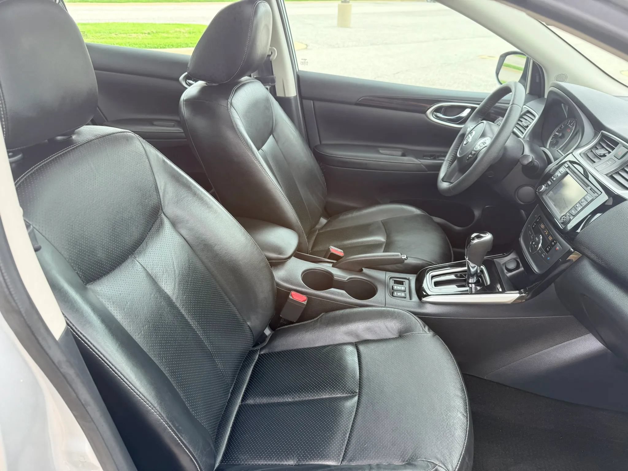 Used 2018 Nissan Sentra SL w/ Protection Package FWD image 26