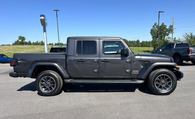 Used 2021 Jeep Gladiator Overland w/ Popular Equipment Package AWD/4WD image 2