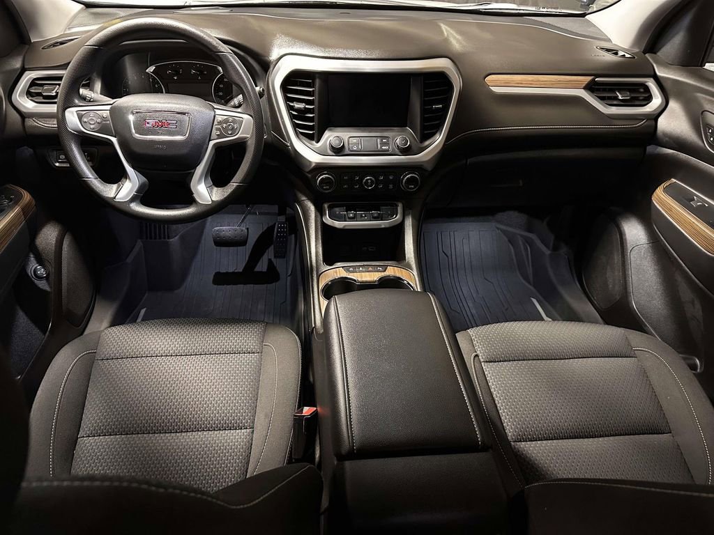 Used 2023 GMC Acadia SLE w/ Driver Convenience Package AWD/4WD image 16