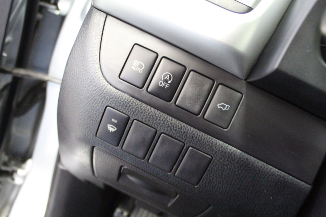 Used 2019 Toyota Highlander LE image 11