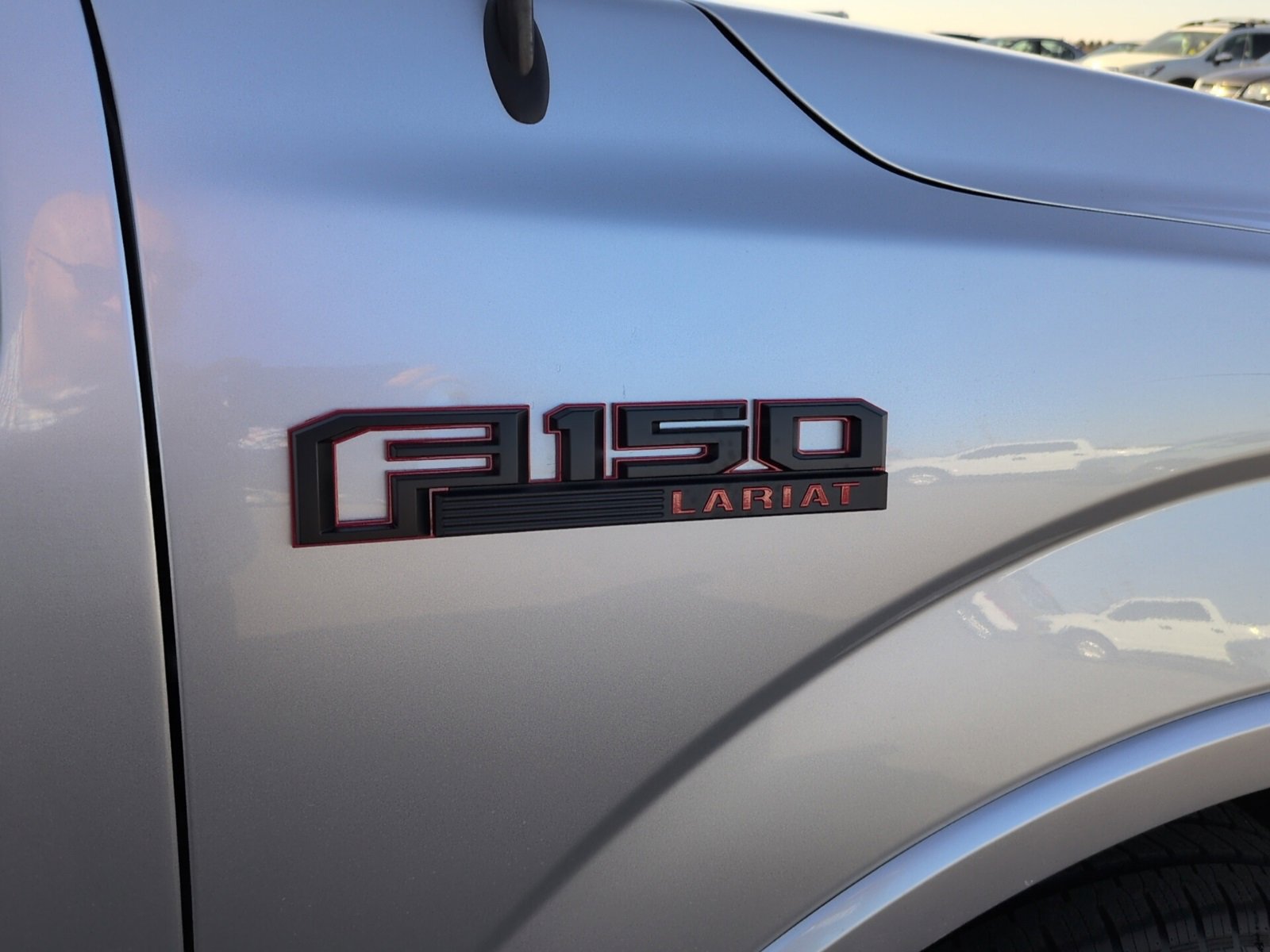 Used 2018 Ford F150 Lariat image 10