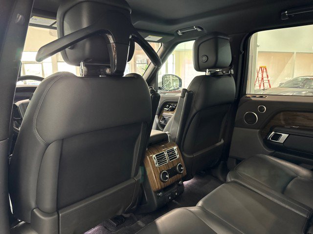 Used 2018 Land Rover Range Rover image 43