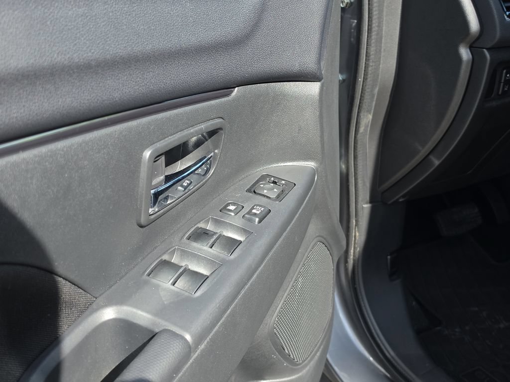 Used 2026 Mitsubishi Outlander Sport ES AWD/4WD image 16