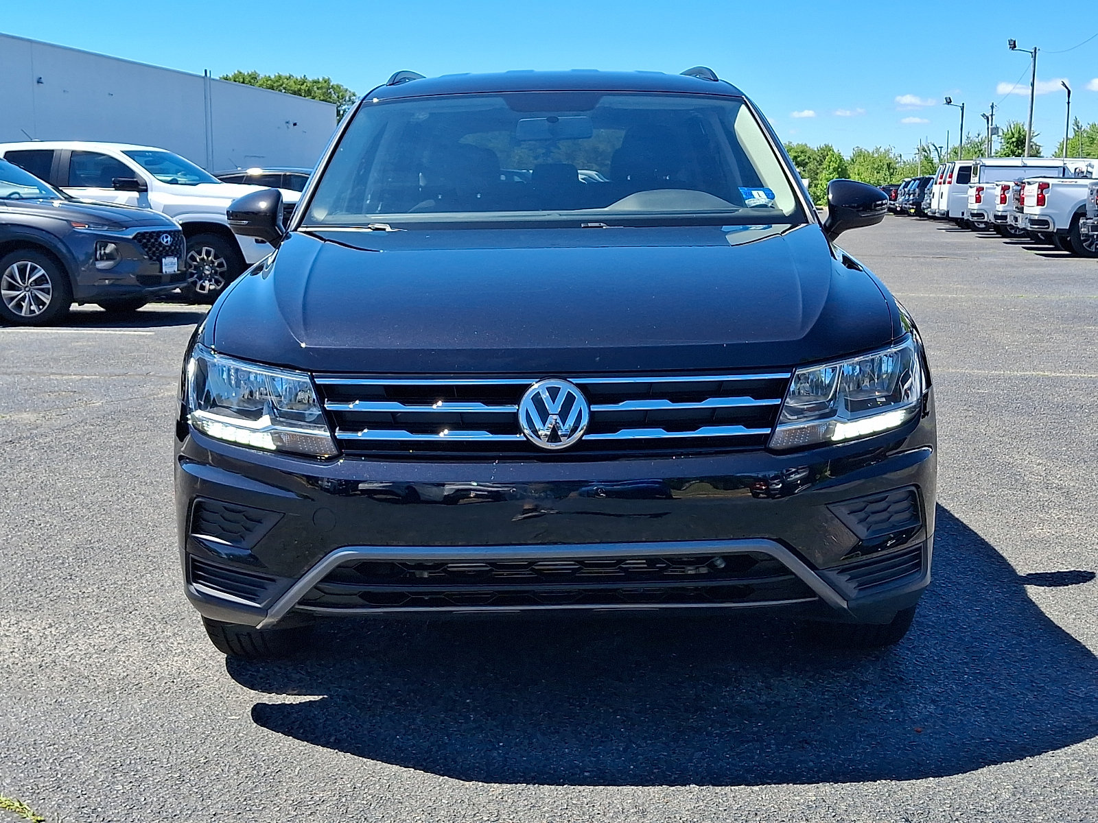 Used 2020 Volkswagen Tiguan S AWD/4WD image 2