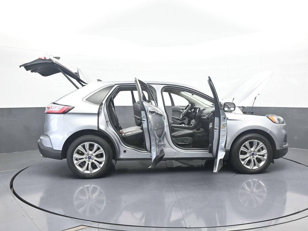 Certified 2022 Ford Edge Titanium w/ Equipment Group 301A image 80