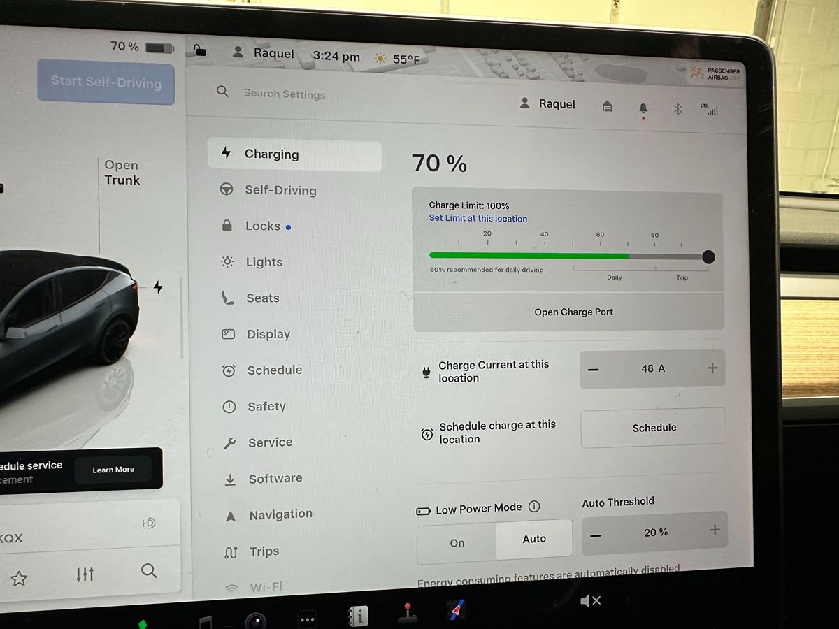 Used 2023 Tesla Model Y Performance AWD/4WD image 31