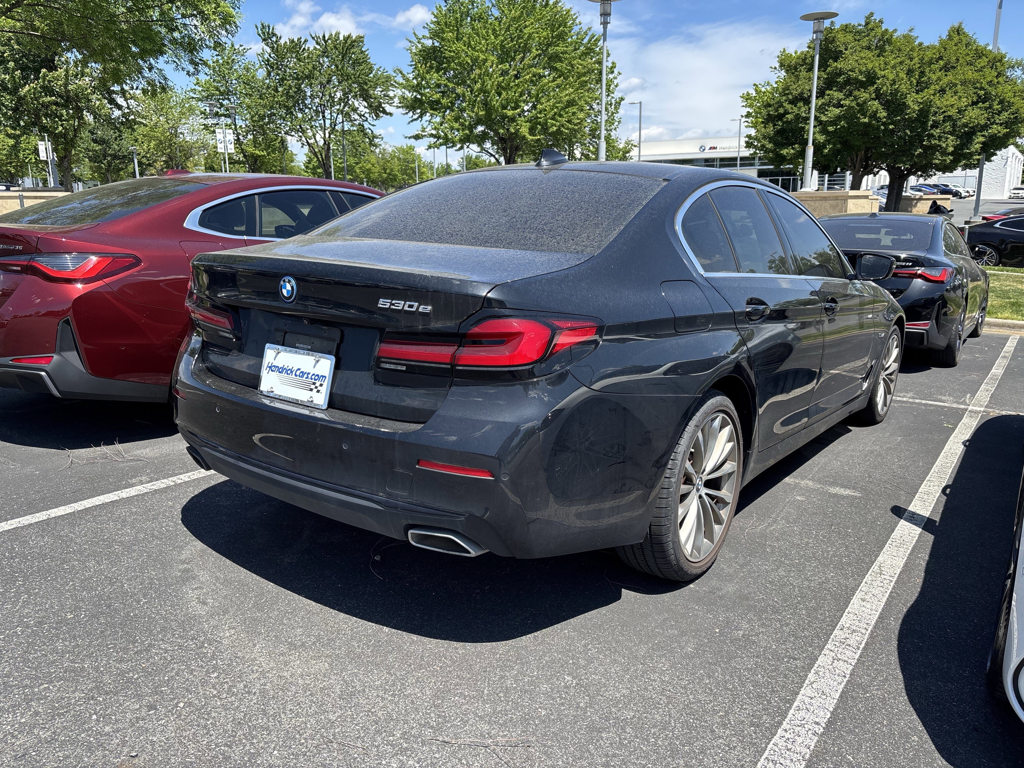 Certified 2023 BMW 530e w/ Premium Package RWD image 24