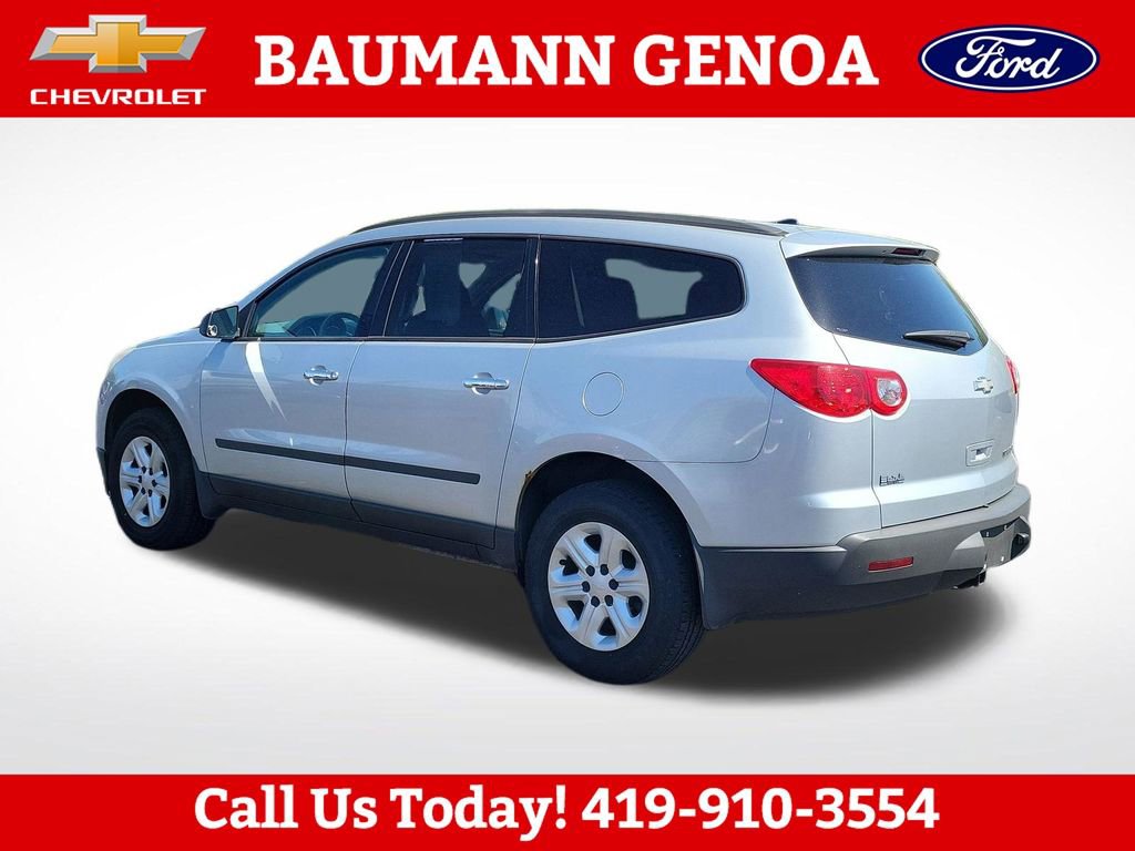 Used 2012 Chevrolet Traverse LS FWD image 3