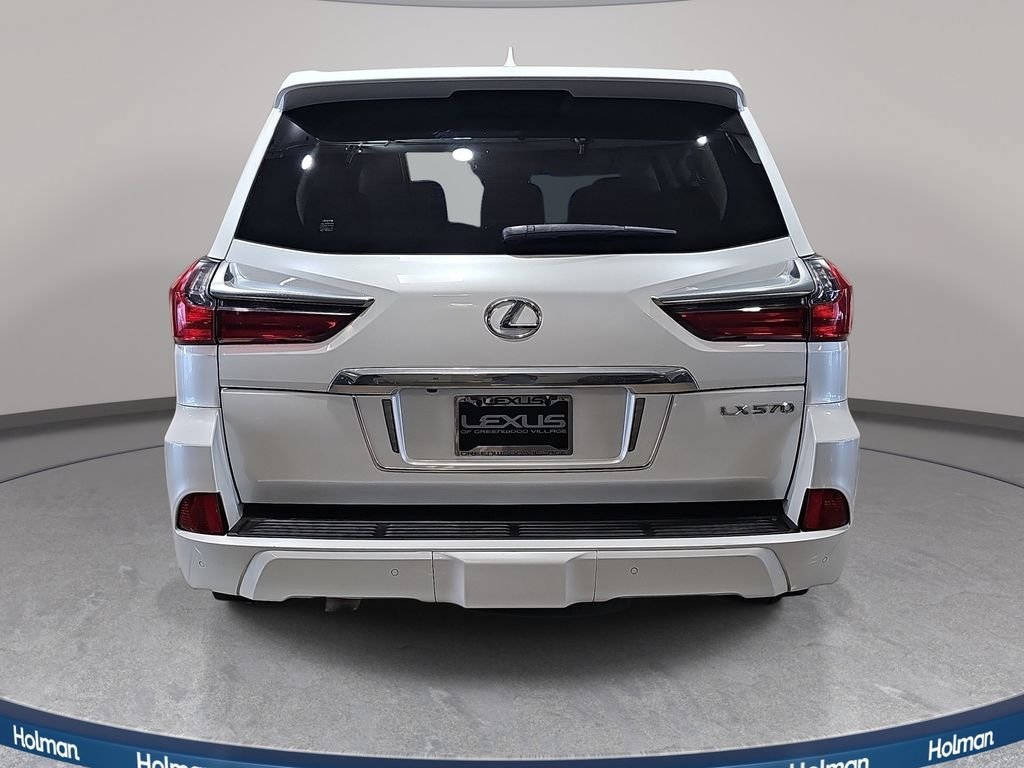 Used 2020 Lexus LX 570 4WD w/ Luxury Package image 7