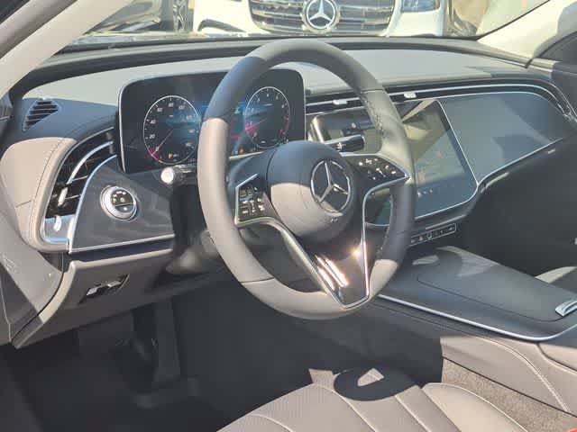 New 2027 Mercedes-Benz E 350 4MATIC Sedan image 10