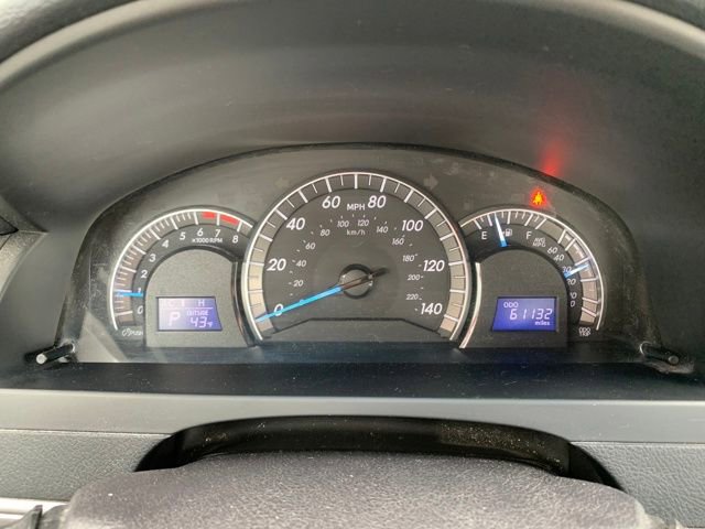 Used 2014 Toyota Camry SE image 18