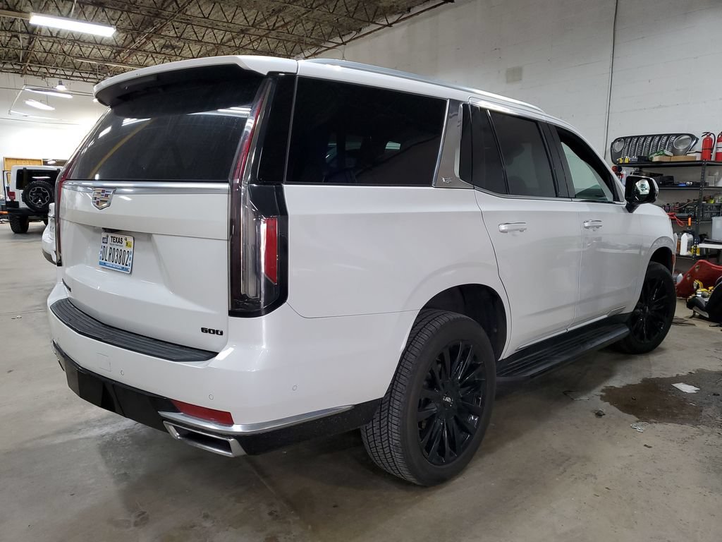 Used 2021 Cadillac Escalade Premium Luxury AWD/4WD image 19