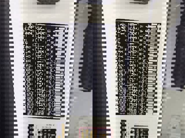 Certified 2025 Mercedes-Benz GLE 450e 4MATIC image 43