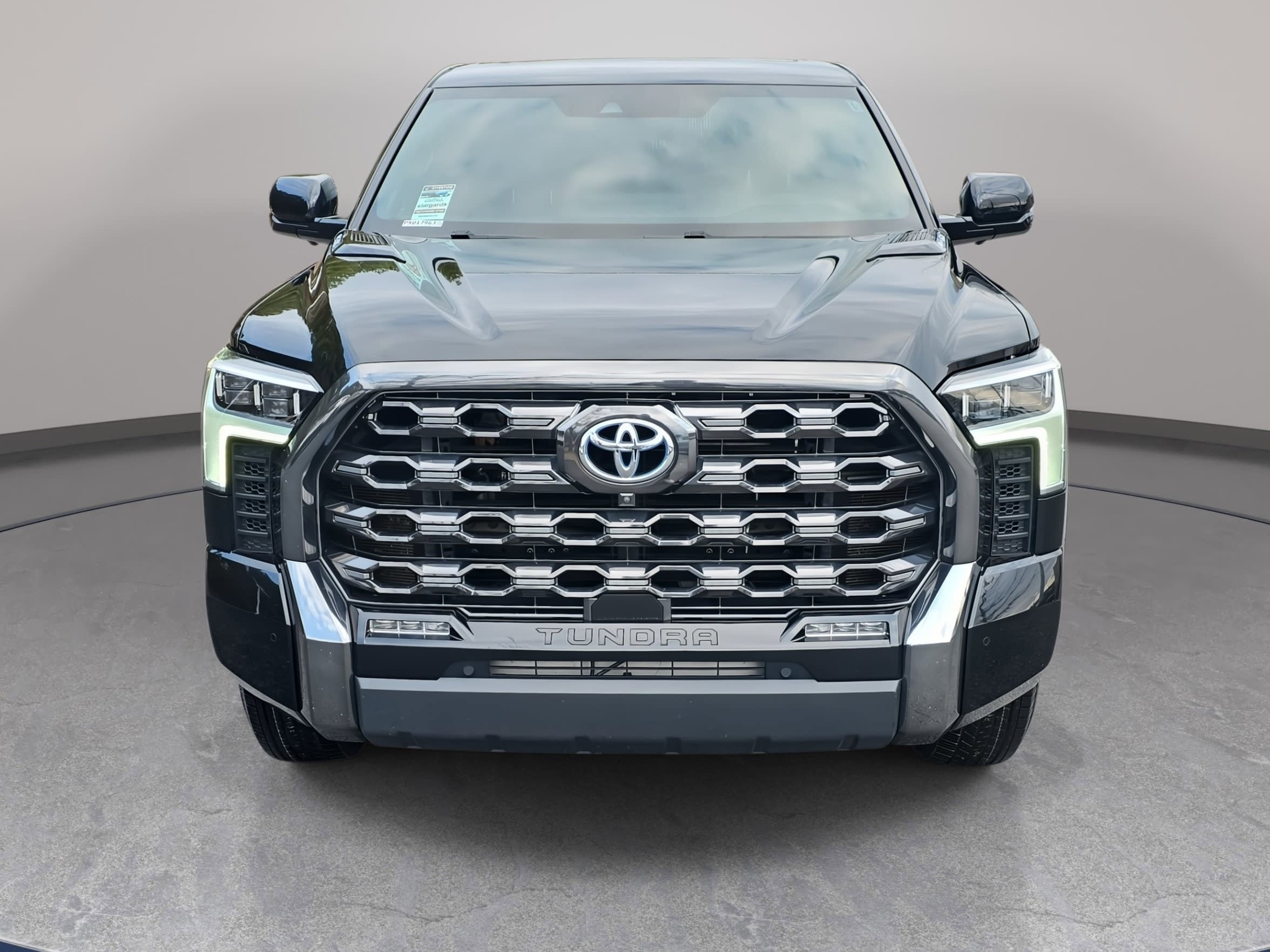 Used 2023 Toyota Tundra Platinum w/ Advanced Package image 2