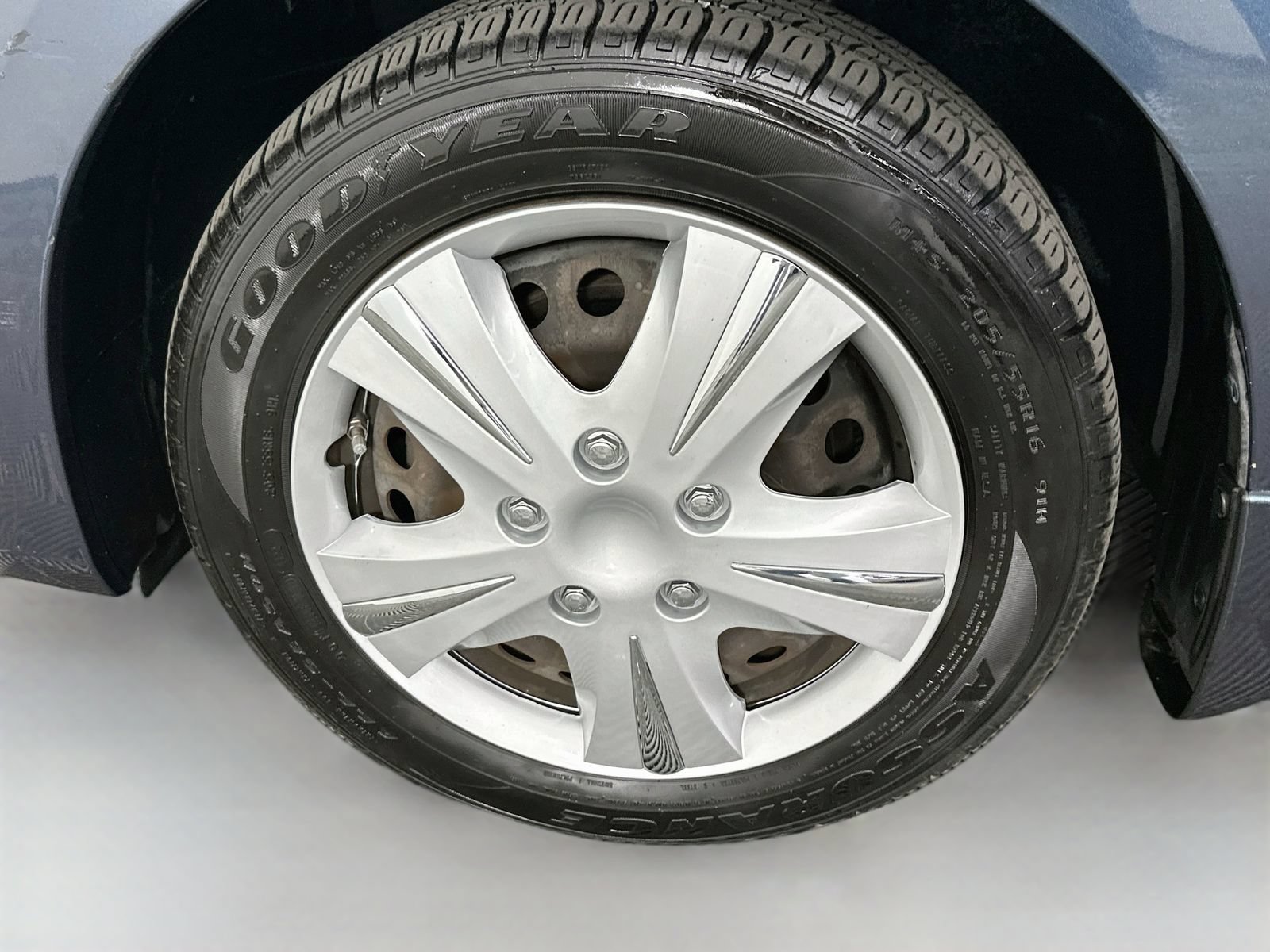 Used 2015 Nissan Sentra SV FWD image 27