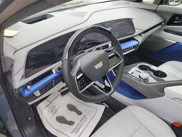 Certified 2025 Cadillac Optiq Luxury 2 w/ LPO, Floor Liner Package image 6