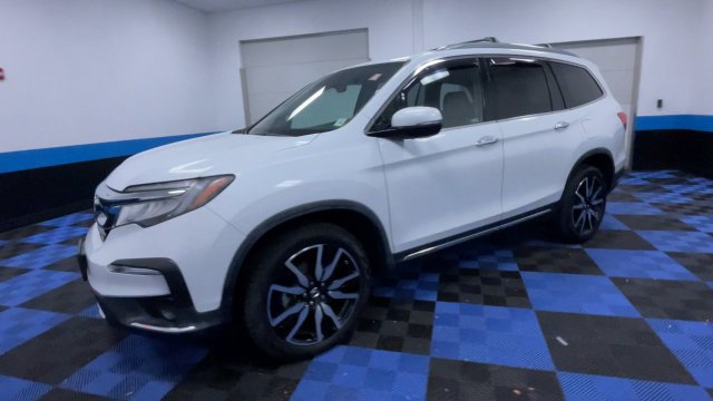 Certified 2020 Honda Pilot Touring image 4