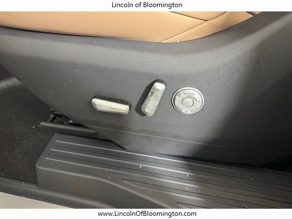 New 2025 Lincoln Navigator L Black Label image 68