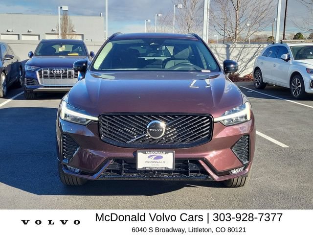 Used 2026 Volvo XC60 B5 Core w/ Climate Package AWD/4WD image 3