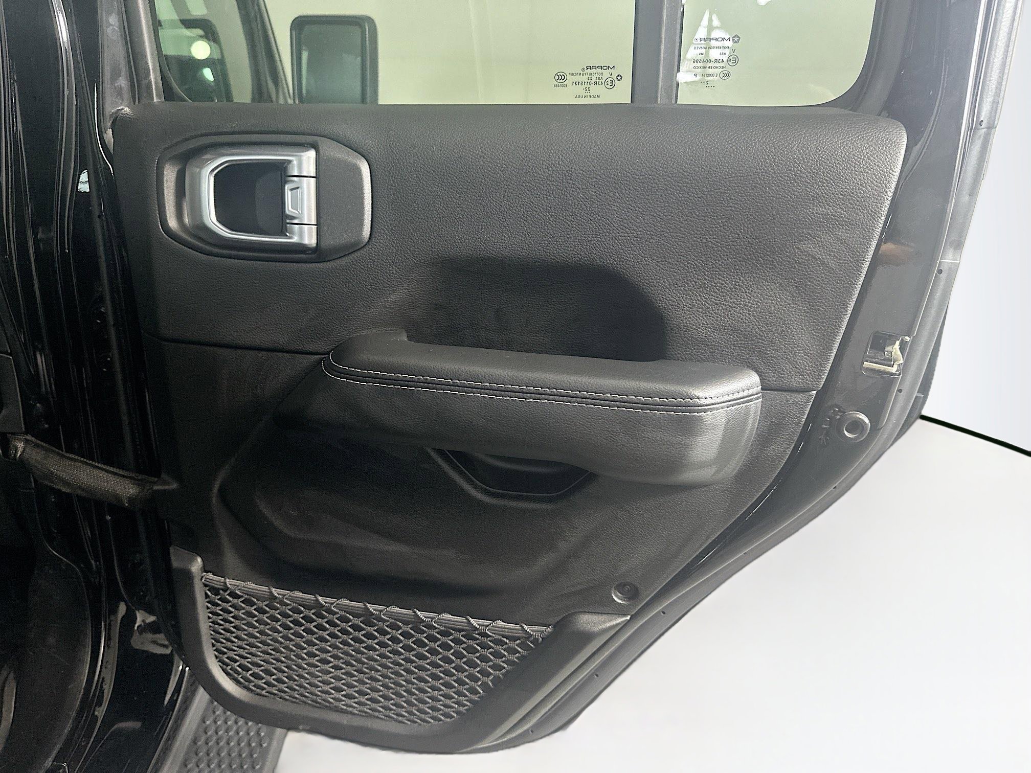 Used 2023 Jeep Wrangler Sahara w/ Cold Weather Group image 30