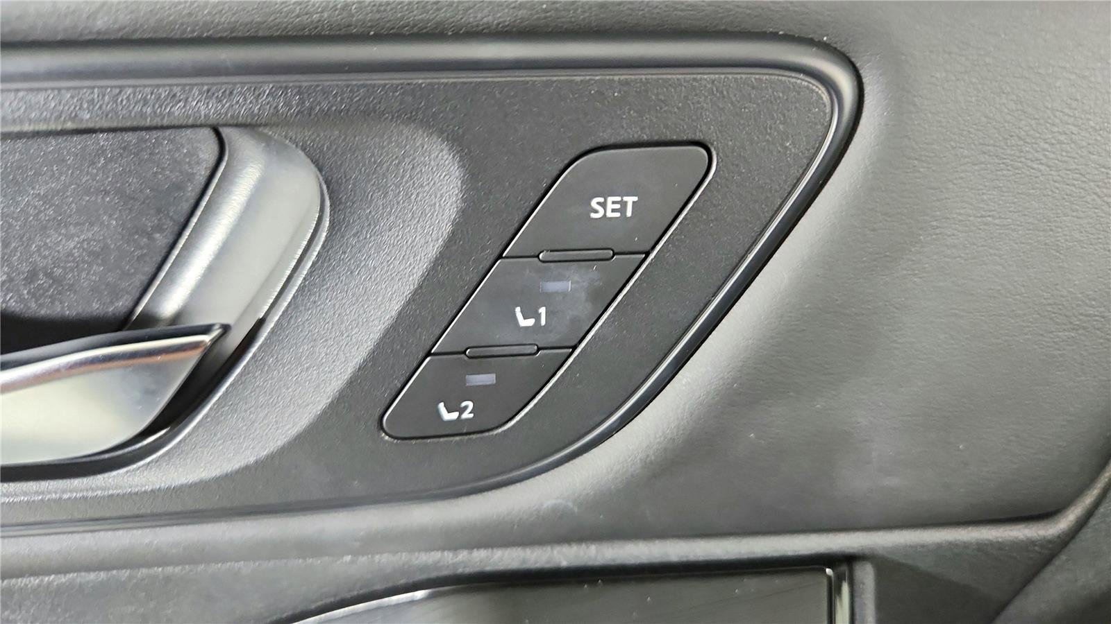 Used 2023 Nissan Rogue SL w/ SL Premium Package AWD/4WD image 13
