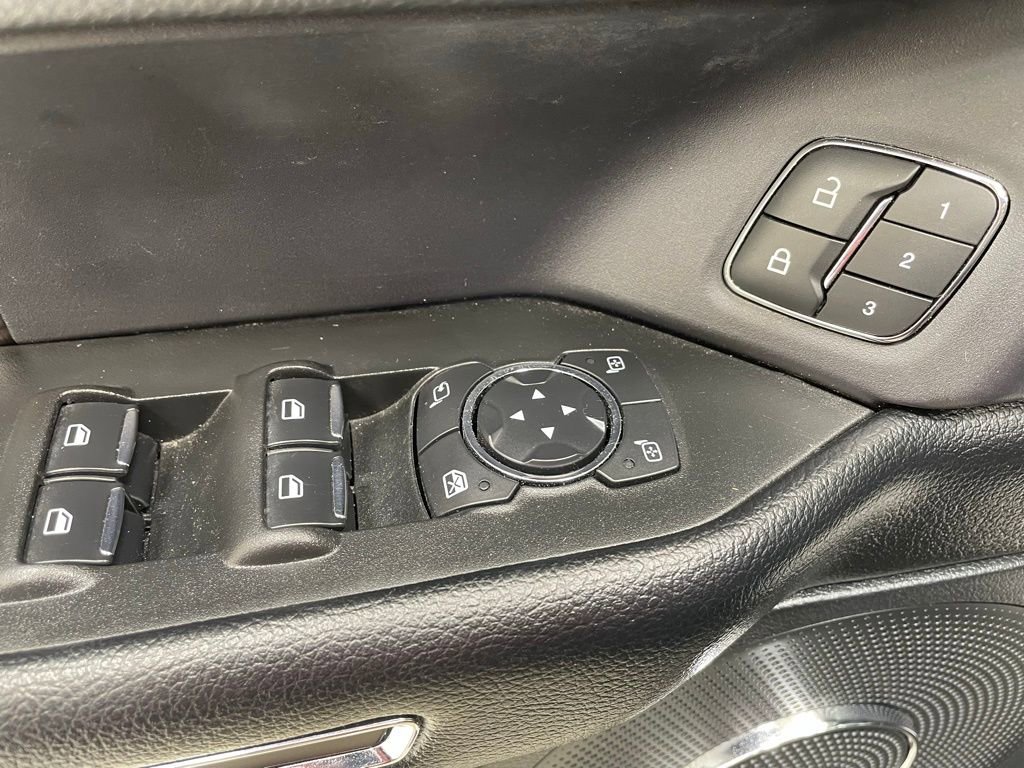 Used 2021 Ford Expedition Max Limited image 14