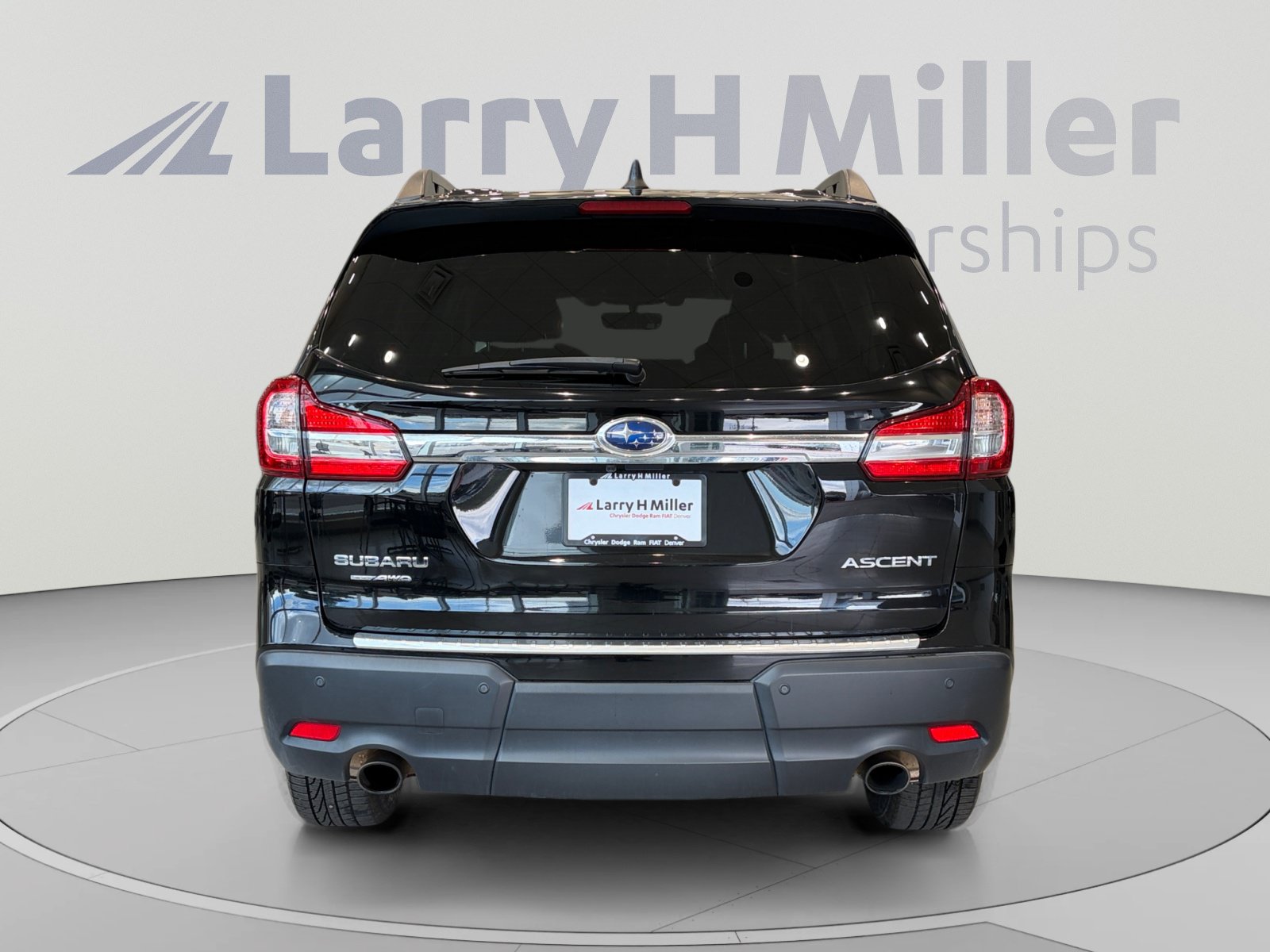 Used 2019 Subaru Ascent Premium AWD/4WD image 4