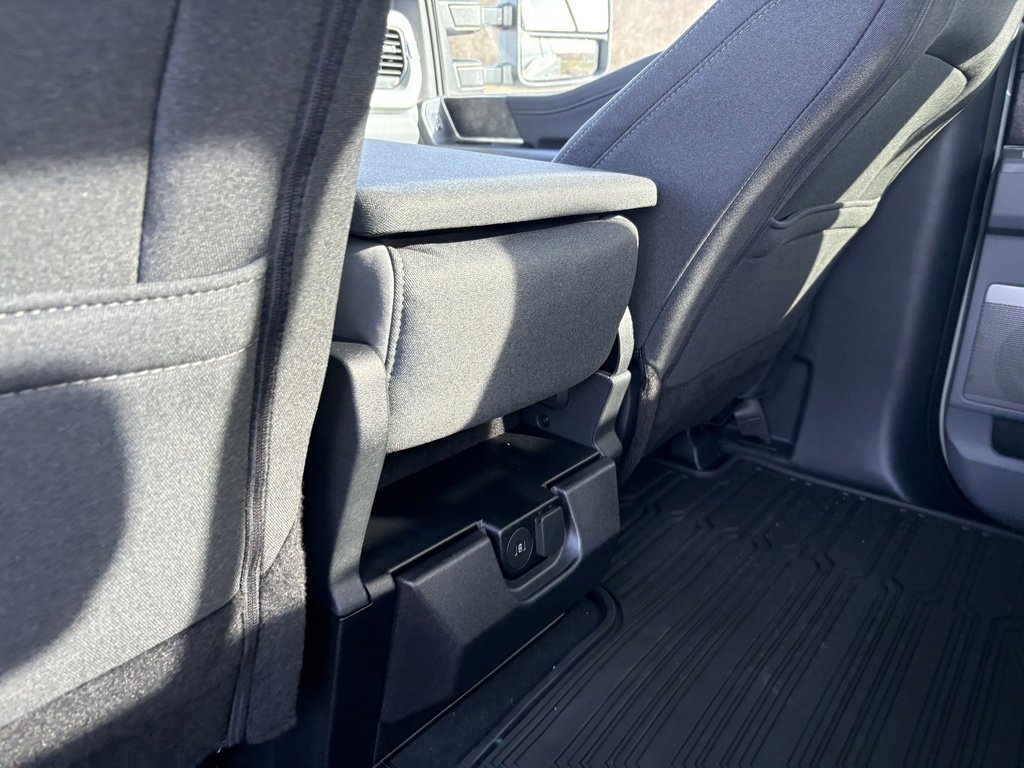 New 2026 Ford F350 XLT w/ XLT Premium Package image 20