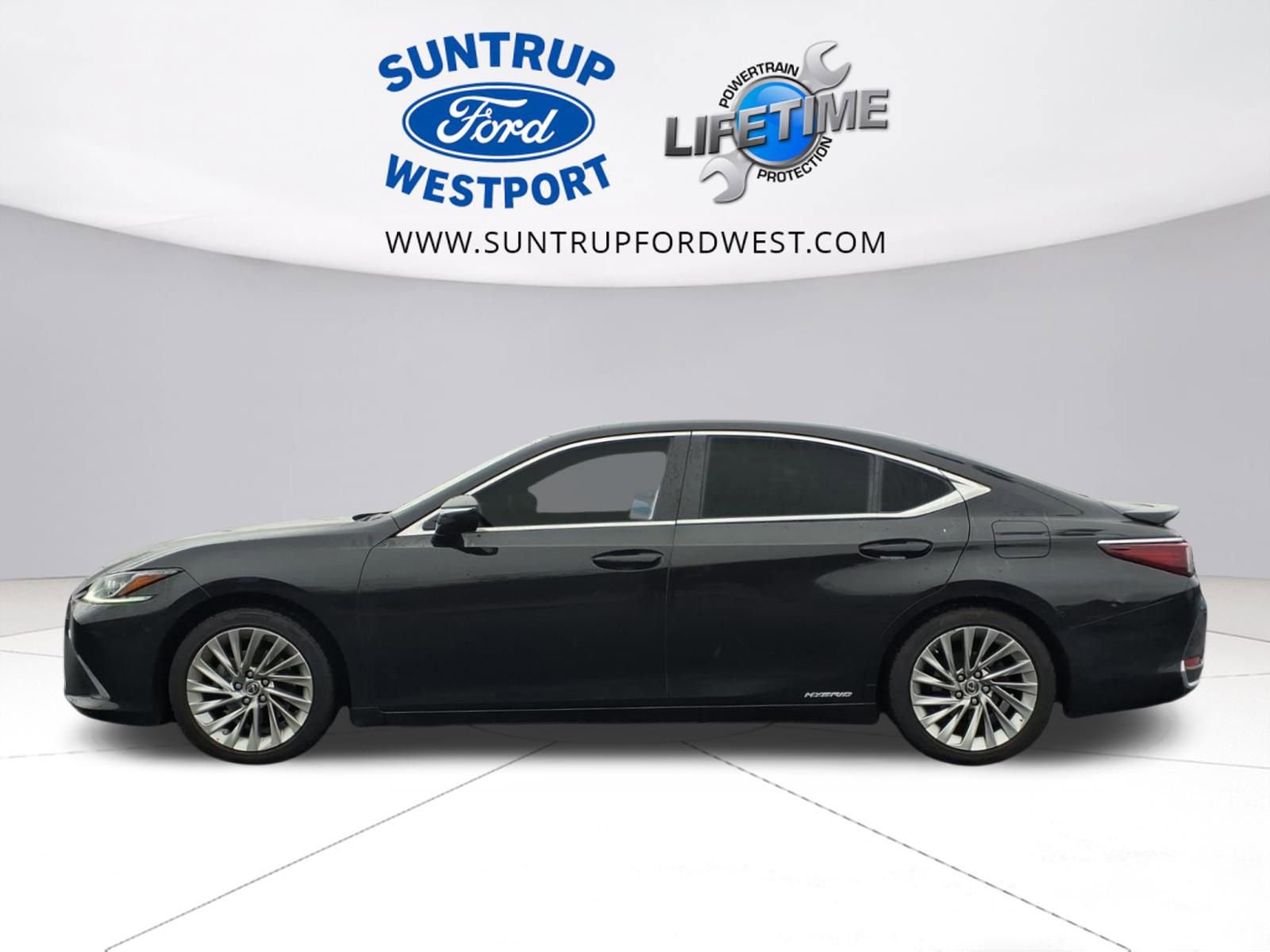 Used 2022 Lexus ES 300h w/ Accessory Package 2 image 24