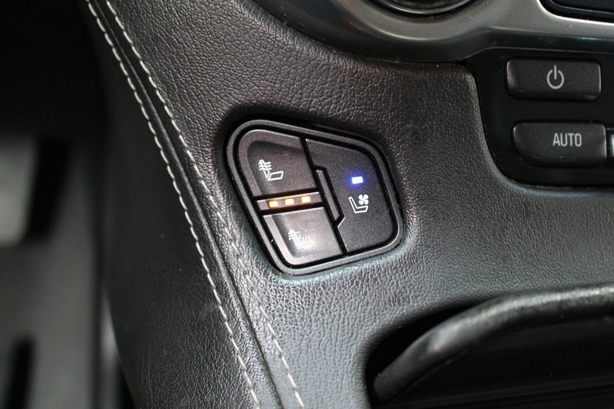 Used 2019 Chevrolet Tahoe Premier AWD/4WD image 27
