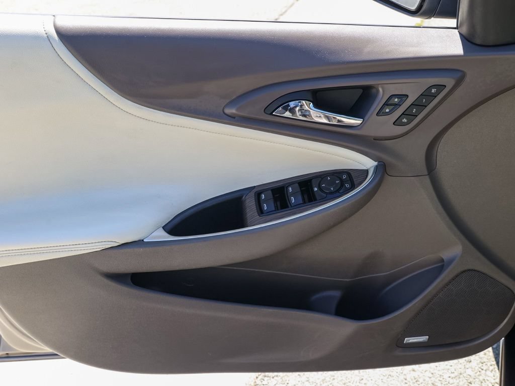 Used 2024 Chevrolet Malibu LT FWD image 22