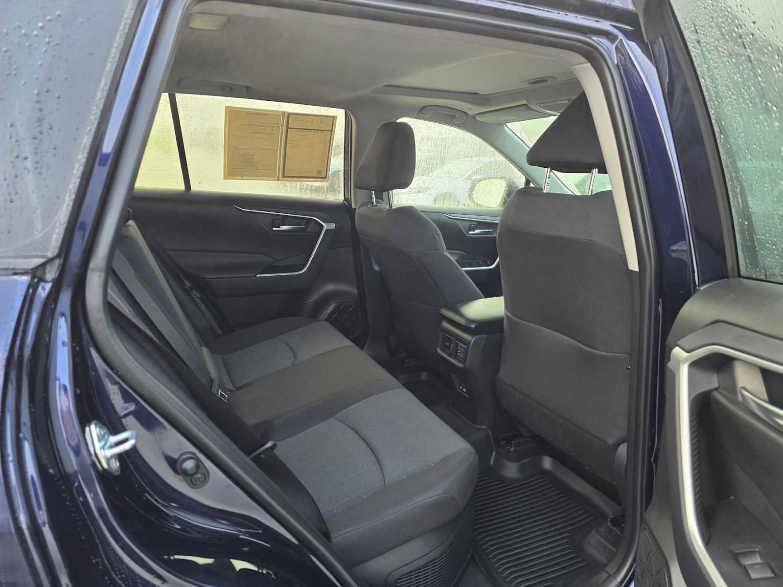 Used 2025 Toyota RAV4 XLE image 15